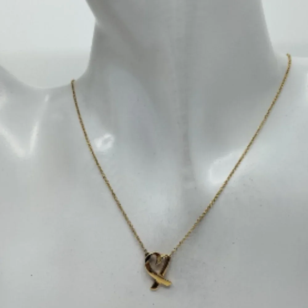Tiffany & Co. Necklace 18K Gold Loving Heart Picasso - Picture 1 of 7